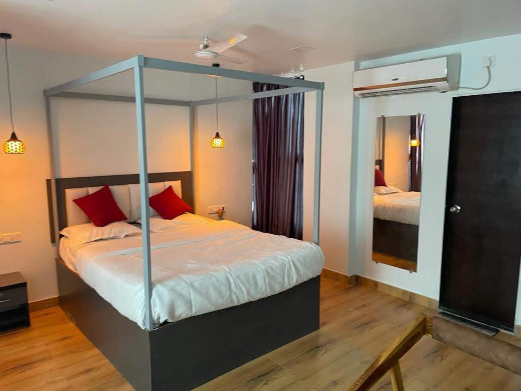 Bliss Rooms Alībāg Exteriör bild