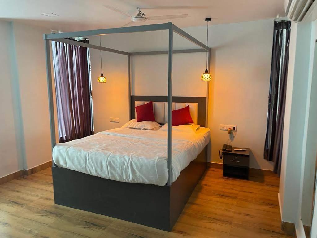 Bliss Rooms Alībāg Exteriör bild